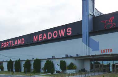 Portland Meadows Loses VLT License For Offering Illegal Poker Games