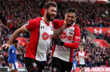 Charlie Austin Celebrates vs Everton: November 26th 2017