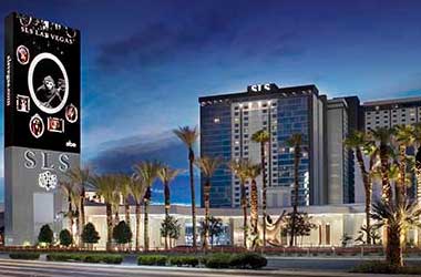 Chinese Investors Claim SLS Las Vegas Violated Green Card Promises