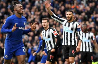 Michy Batshuayi celebrates scoring in FA Cup 4th Round 2018