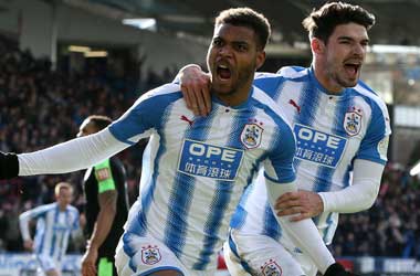 Steve Mounie celebrates scoring vs Bournemouth: February 11th 2018