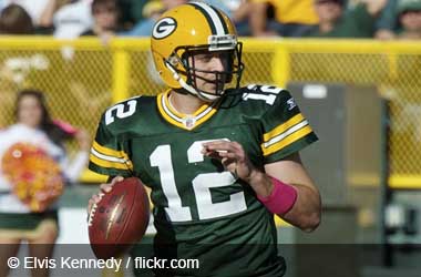 Packers Retain Aaron Rodgers With Record $180m Deal