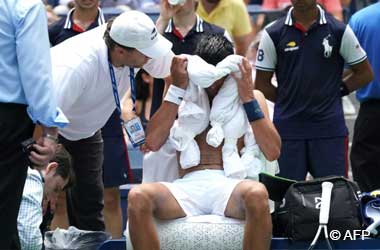 Novak Djokovic struggling with-rising-temperatures during-first round match at us open 2018