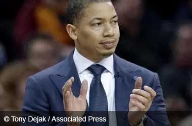 Sacked Cavs Coach Tyronn Lue Receives Player Support