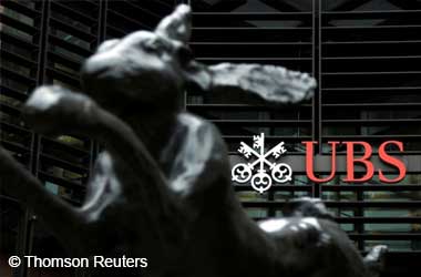 UBS Advises Investors To Keep Money In Stocks Despite Risks