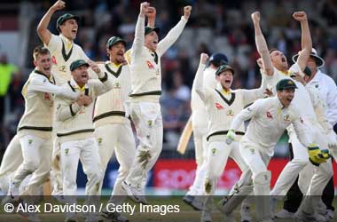 Australia celebrate retaining the ashes 2019