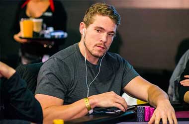 Poker Pro Alex Foxen Faces Legal Battle After Being Accused Of Fraud