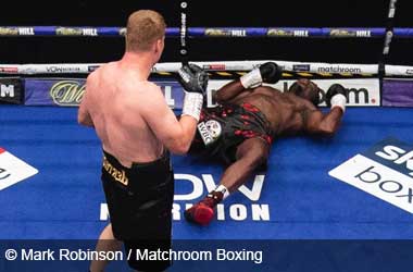 Alexander Povetkin knocks down Dillian Whyte in 5th Round