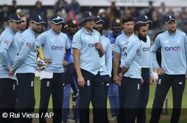 England Team against Sri Lanka must isolate