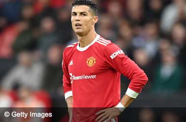 Cristiano Ronaldo expresses frustration at Manchester United