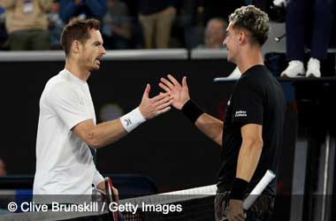 Andy Murray and Thanasi Kokkinakis shake hands after epic 5 Setter at Australian Open 2023