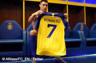 Cristiano Ronaldo signs for Al Nassr