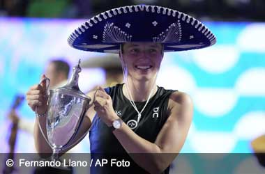 Iga Świątek, wins the 2023 WTA Finals in Cancun