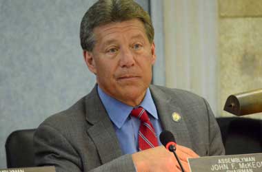 NJ Senator Wants 30% Tax Rate on Online Gambling Revenue